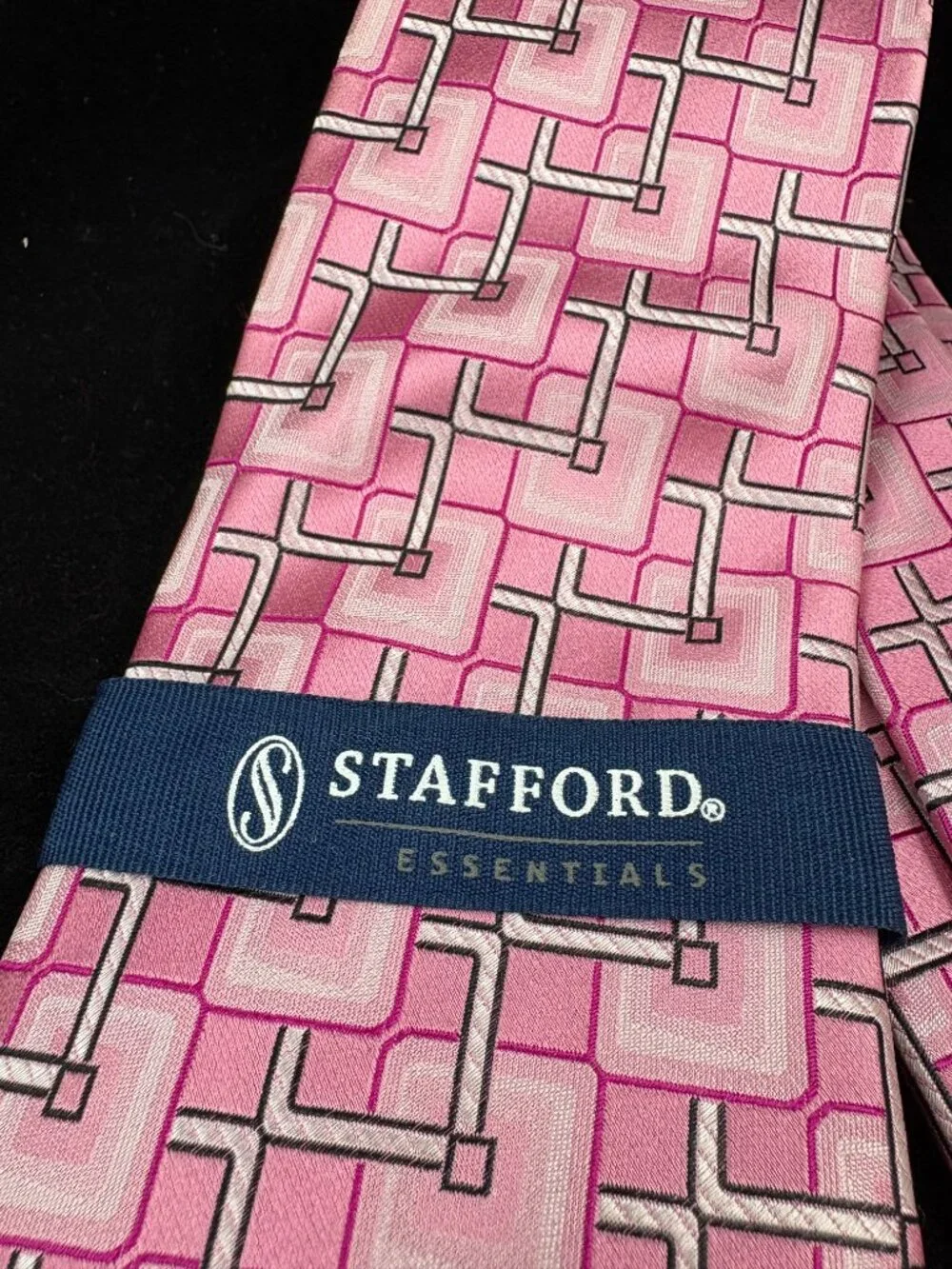 Stafford Essentials Men's Tie Pink Silk NEW